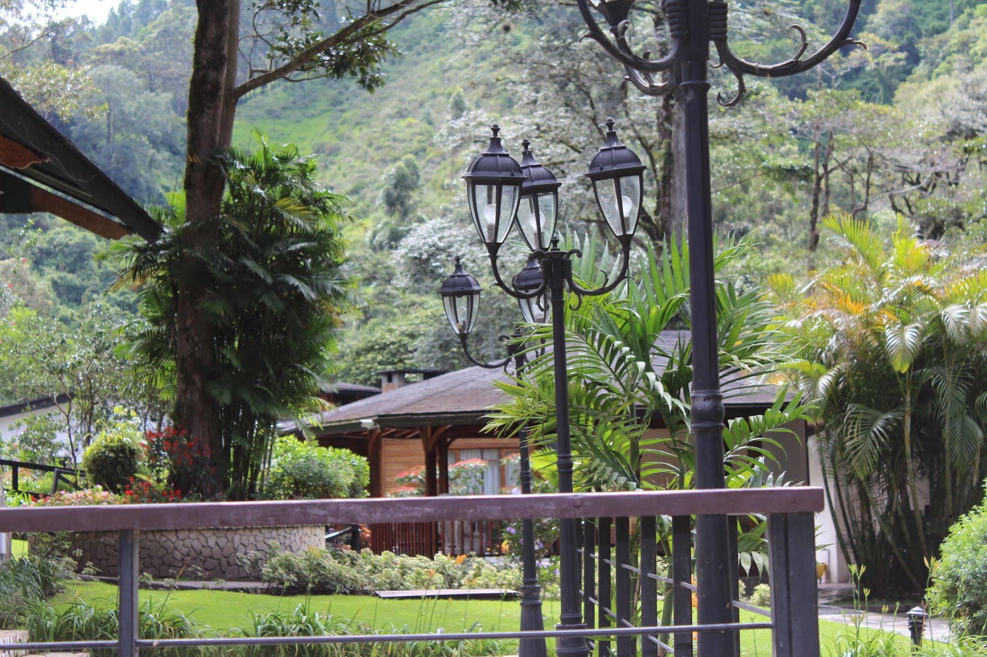 Hotel Casa Grande Bambito エクステリア 写真